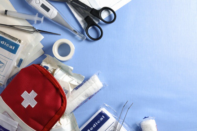 Contents of a first aide kit