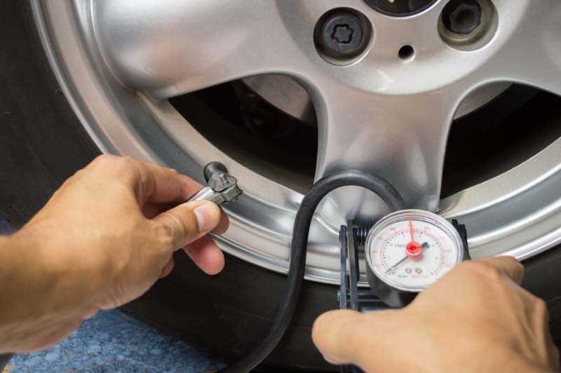 Optimize Fuel Economy: Tire Pressures and Tires