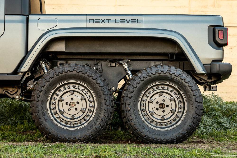 next_level_jeep_6x6_wheels
