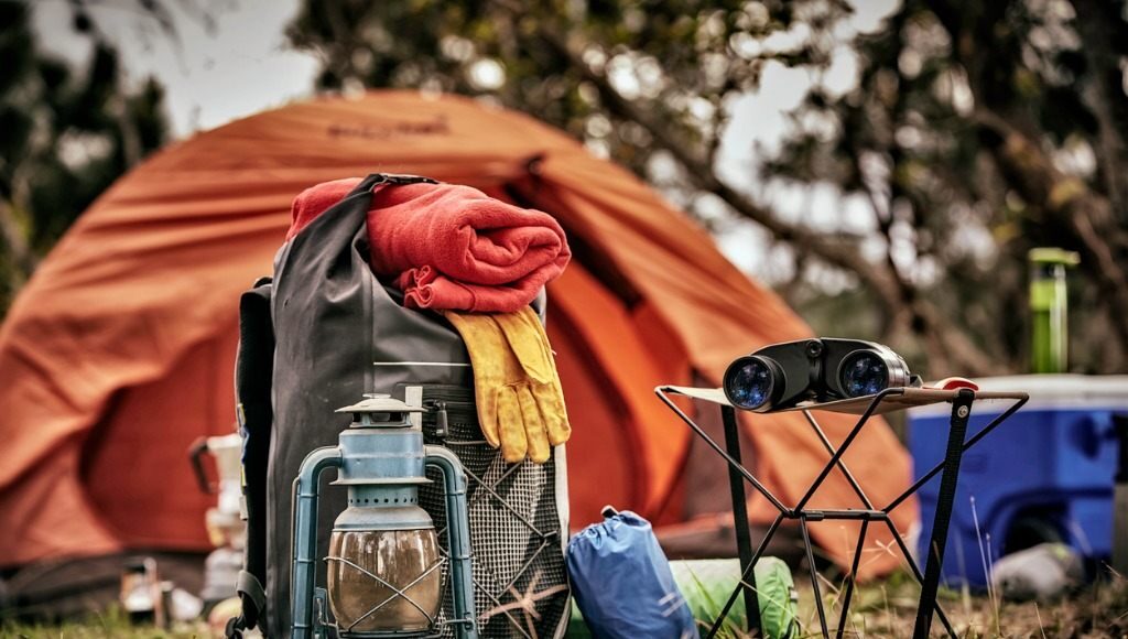 how to feel safe when camping
