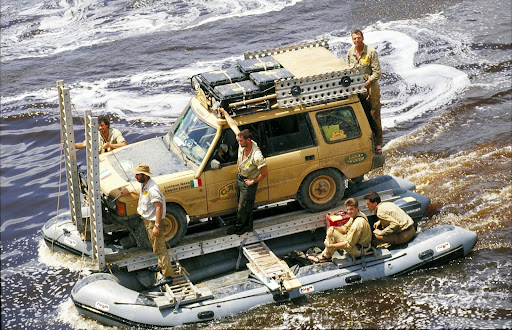 Land Rover Discovery 1 as a boat