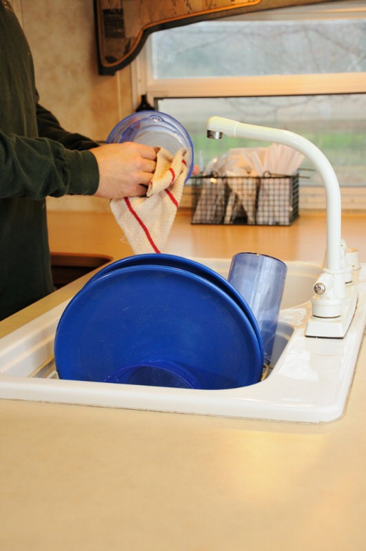 Washing dishes in an RV