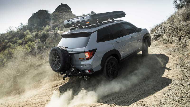 SUV riding off road