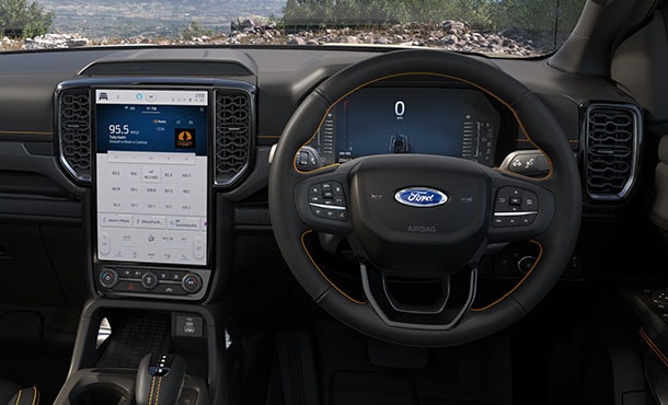 2022 Ford Ranger interior