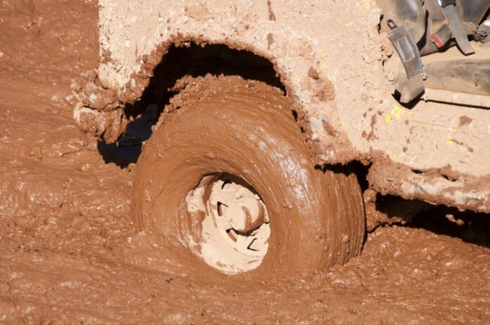 4x4 stuck in the mud