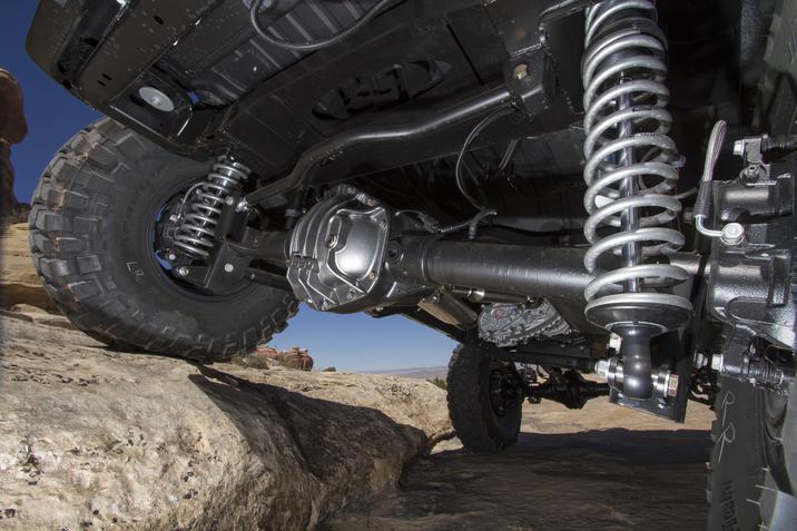 Jeep Trailcat rock crawling