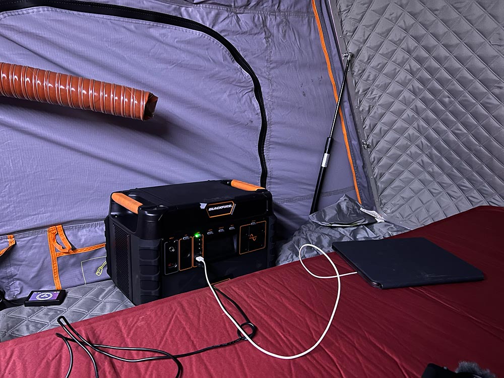 planar-diesel-heater-setup-in-rooftop-tent