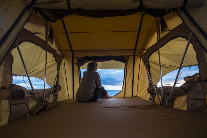 Why Winter Rooftop Tent Camping is the Best