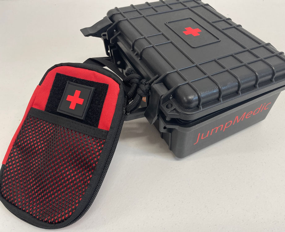 jump medic holiday gift guide under $150
